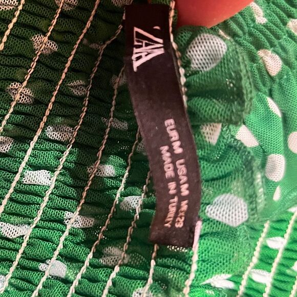 Zara green and white polk dot tank top with adjustable tie straps Size M - Picture 6 of 6